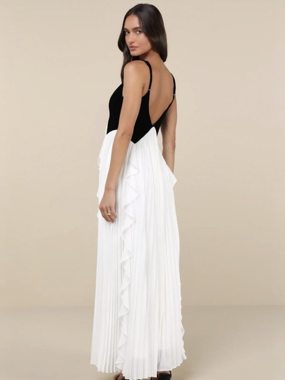 Lulus Envied Glamour Black and White Pleated Backless Maxi Dress​ NWT - Picture 3 of 10
